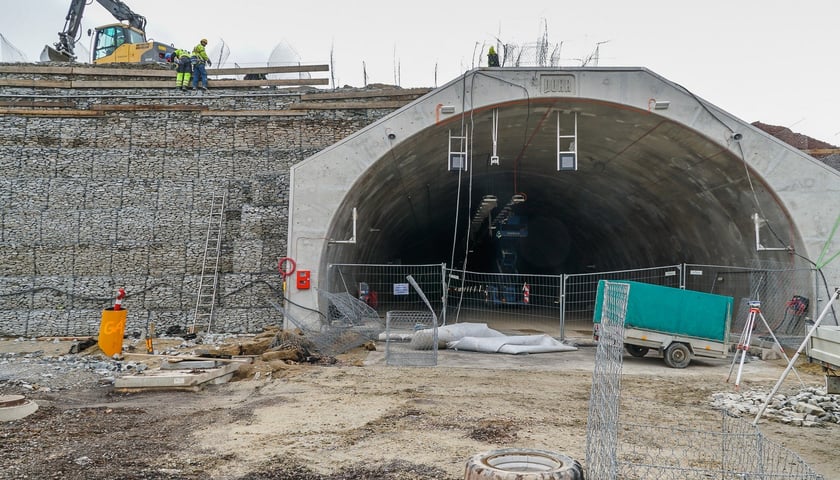 Budowana trasa S3 Bolków - Kamienna Góra na Dolnym Śląsku, luty 2024