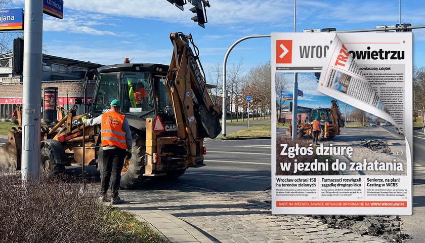 Na zdjęciu widać pokruszony asfalt na skrzyżowaniu ulic Bajana i Lotniczej, a także maszynę do napraw ubytków w jezdni