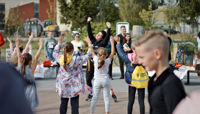 Akcja Stowarzyszenia Zmieniaj Zakrzów na osiedlu Psie Pole-Zawidawie