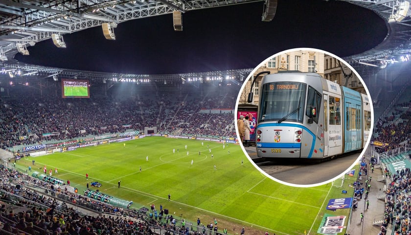 Na mecz Śląska Wrocław można dotrzeć komunikacją specjalną oraz zwykłymi liniami autobusowymi i tramwajowymi. Na zdjęciu stadion, na zdjęciu w kółeczku - tramwaj