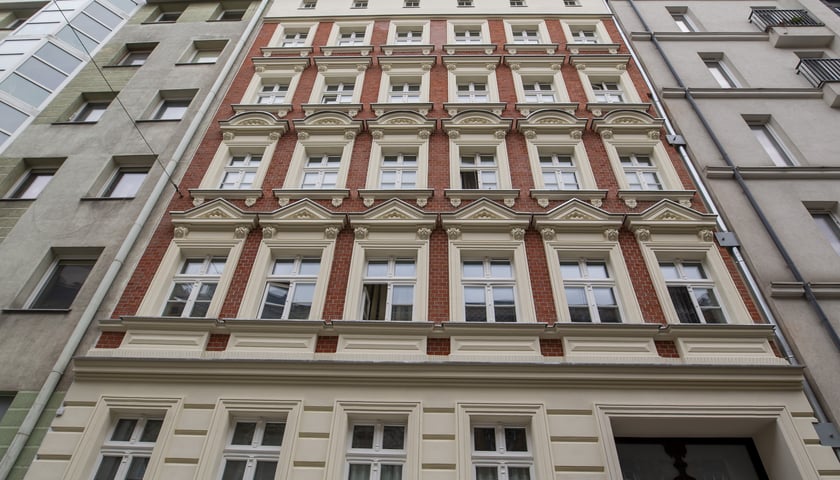 Nagrodzona rewitalizacja 120-letniej kamienicy przy ul. biskupa Tomasza