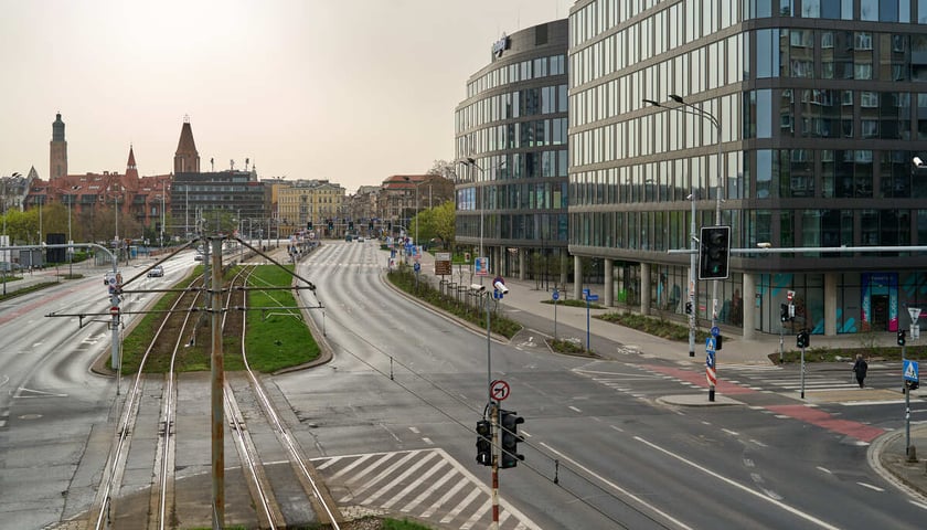 Puste miasto. Wrocław bez ludzi i bez samochodów. 31.03.2024