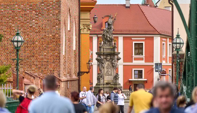 Ostrów Tumski - 1 kwietnia