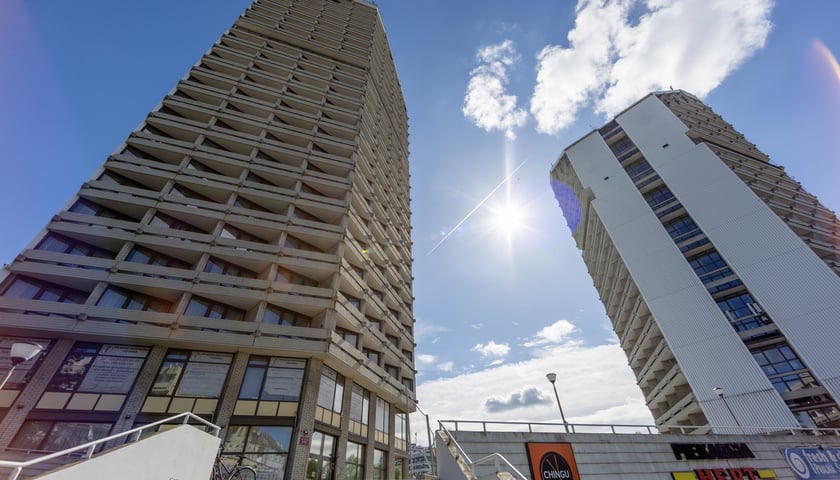 <p>Domy Studenckie Uniwersytetu Wrocławskiego Kredka i Oł&oacute;wek&nbsp;</p>