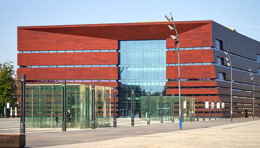 <p>Narodowe Forum Muzyki.&nbsp;</p>