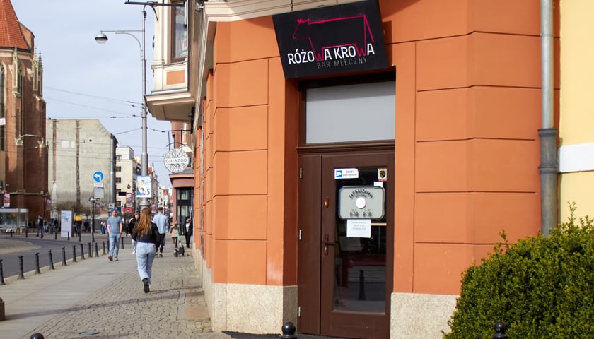 R&oacute;żowa Krowa Bar Mleczny, ul. Świdnicka 36