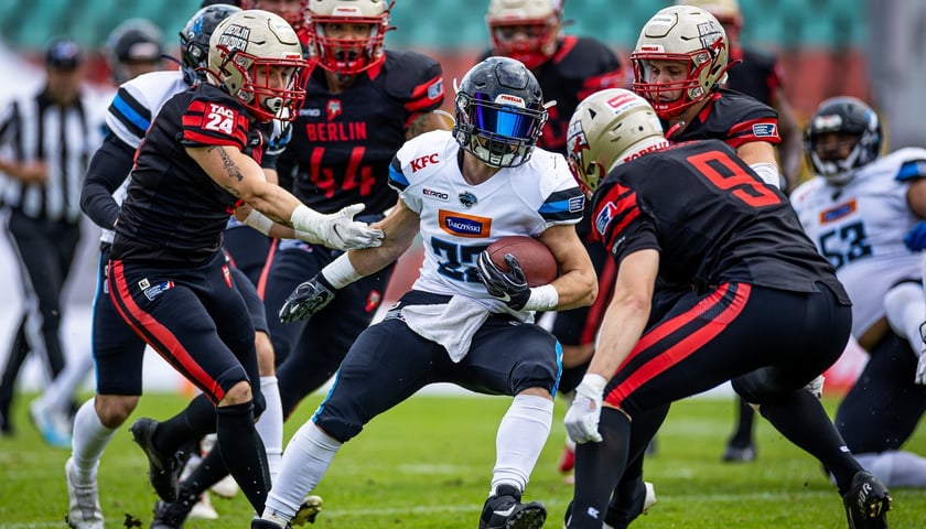 Futboliści Panthers Wrocław podczas meczu z Berlin Thunder
