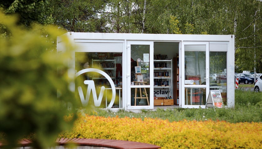 <p>Biblioteka Sąsiedzka na Zakrzowie</p>