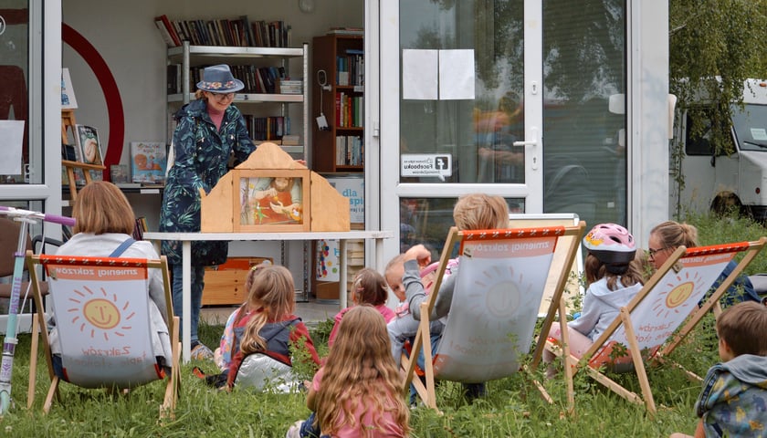 Powiększ obraz: <p>Biblioteka Sąsiedzka na Zakrzowie</p>