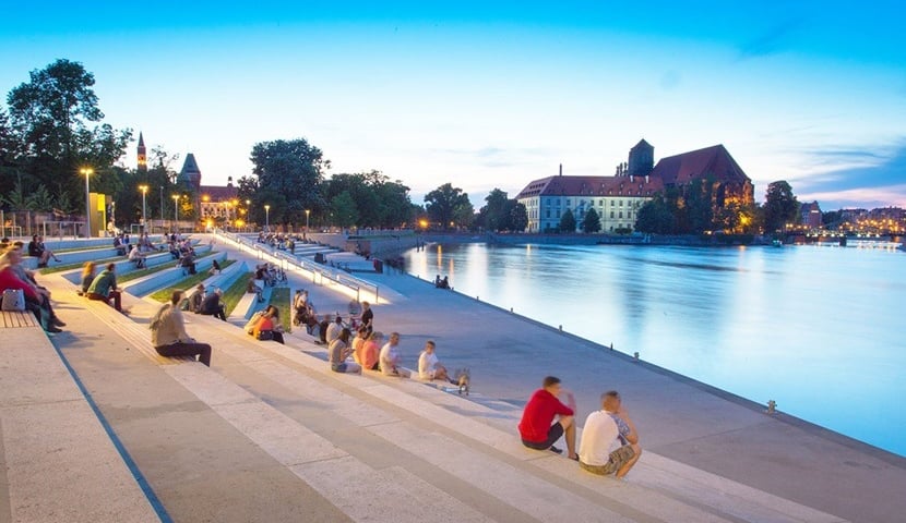 Widok z bulwaru Dunikowskiego na Ostrów Tumski