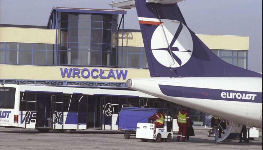 Zdjęcia archiwalne -  terminal wrocławskiego lotniskach