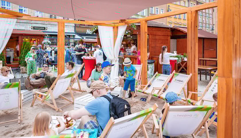Pierwszy dzień Jarmarku Świętojańskiego we Wrocławiu.