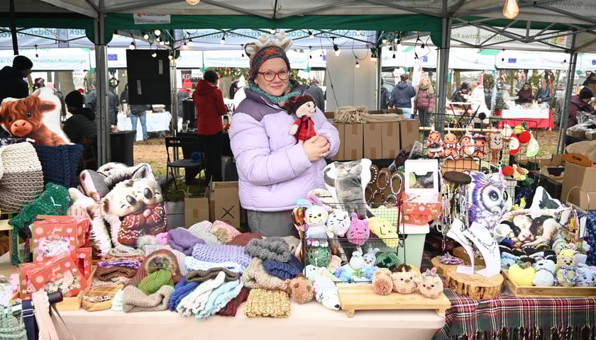 Targ Rolny na ul. Zwycięskiej we Wrocławiu, 13 grudnia 2025 r.