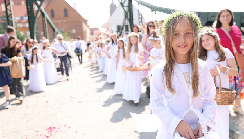 <p>Procesja Bożego Ciała (30.05.2024)</p>