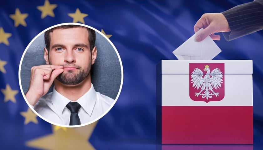 Na zdjęciu widać urnę i dłoń z kartą wyborczą, w owalu mężczyzna w geście oznaczającym milczenie lub ciszę