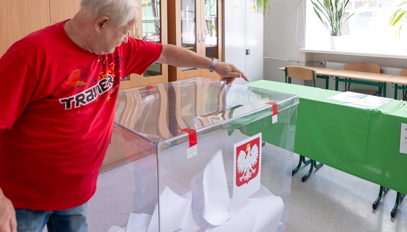 Wybory do europarlamentu we Wrocławiu. Komisja przy ul. Tęczowej