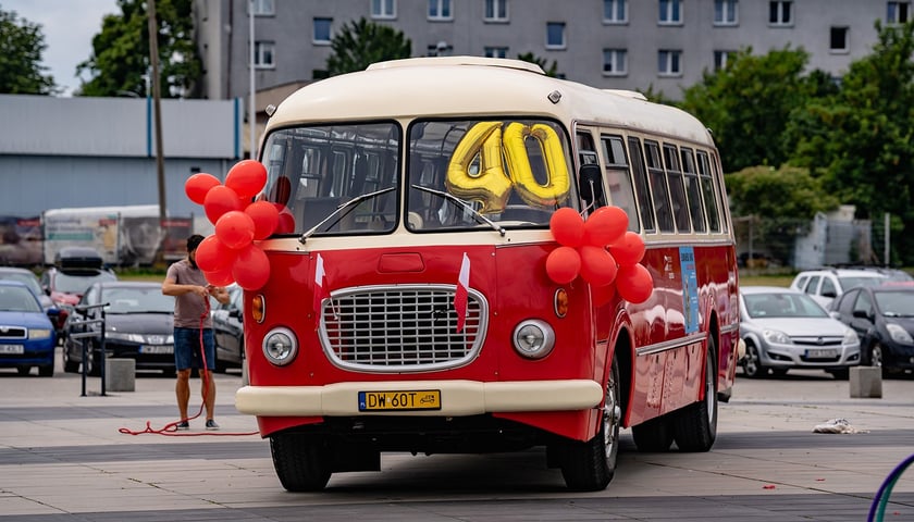 40. urodziny kultowego autobusu Ogórek