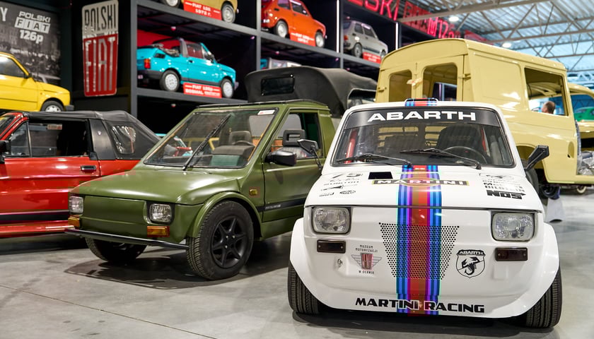 Fiaty 126p w Muzeum Motoryzacji w Oławie