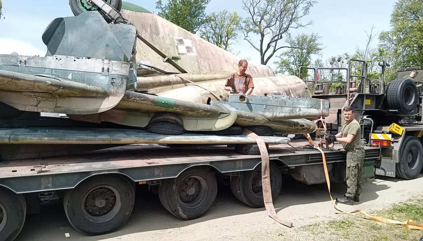 Samolot SU-20 w Muzeum Militarnym we Wrocławiu