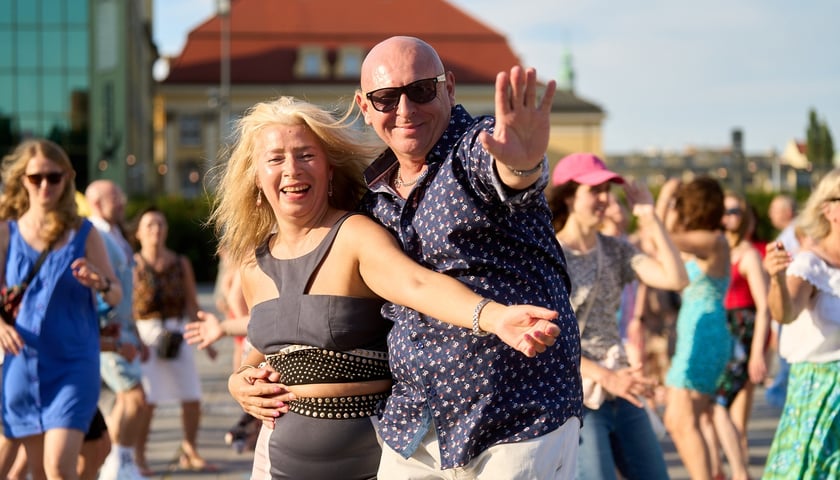 Uczestnicy potańcówki w rytmach latino - 6 lipca