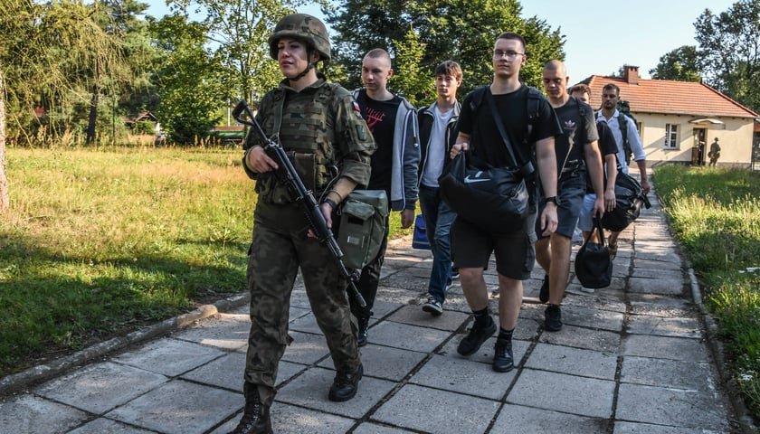 Prawie 30 adeptów żołnierskiego rzemiosła, zostało wcielonych w połowie lipca w szeregi 10 Wrocławskiej Brygady Łączności