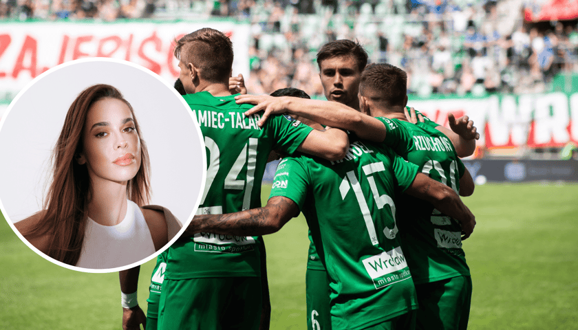 Piłkarze Śląska Wrocław w zielonych koszulkach podczas meczu, w kółku z lewej portret Blanki