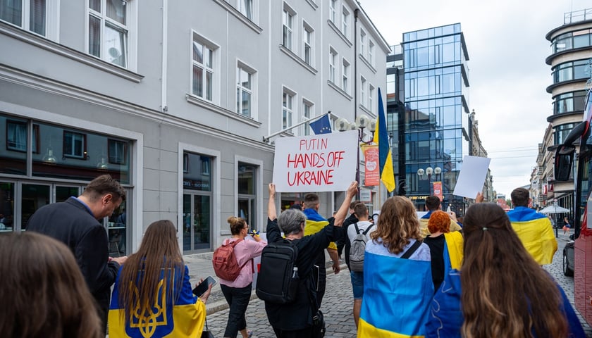 Marsz przeciw zbrodniom rosyjskim w Ukrainie. Zdjęcie archiwalne, wykonane 13.07.2024