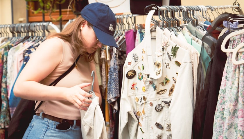 Targi Vintage&Fiesta przy hiszpańskiej księgarni w Zaułku Solnym