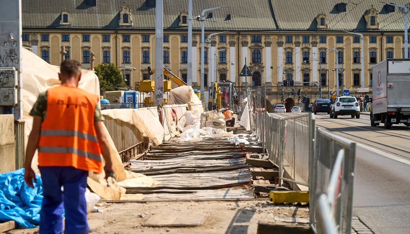 Remont mostu Uniwersyteckiego 