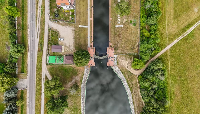 śluza Opatowice, widok z drona