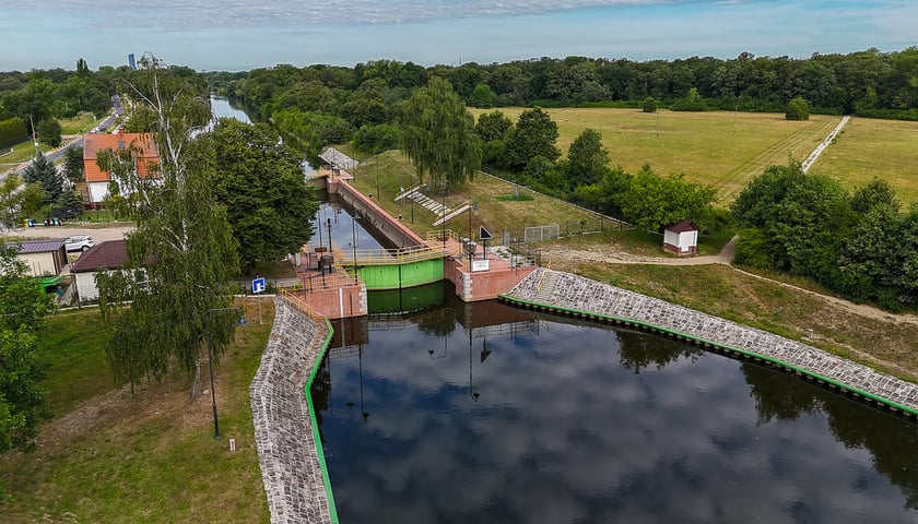śluza Opatowice, widok z drona