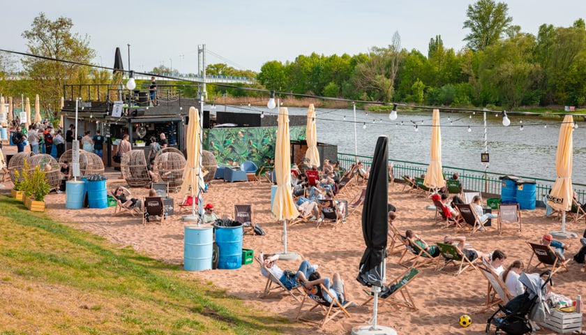 <p>Bar plenerowy ZaZoo</p>