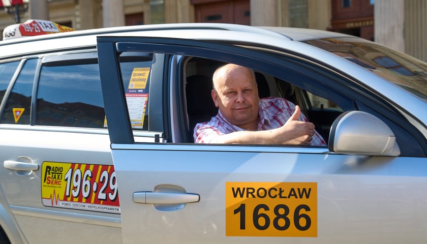 Rafał Zawisza, prezes korporacji Radio Taxi Serc, w niej kierowcy posiadają zweryfikowaną licencję taksówkarską
