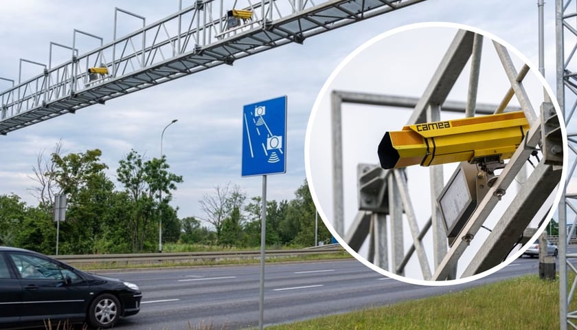 Odcinkowy pomiar prędkości na al. Sobieskiego we Wrocławiu, w kółku kamera fotoradaru