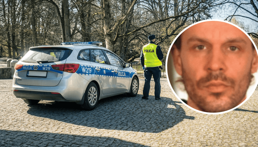 W kółeczku - twarz zaginionego mężczyzny. Na głównym zdjęciu widać radiowóz i stojącego tyłem policjanta 