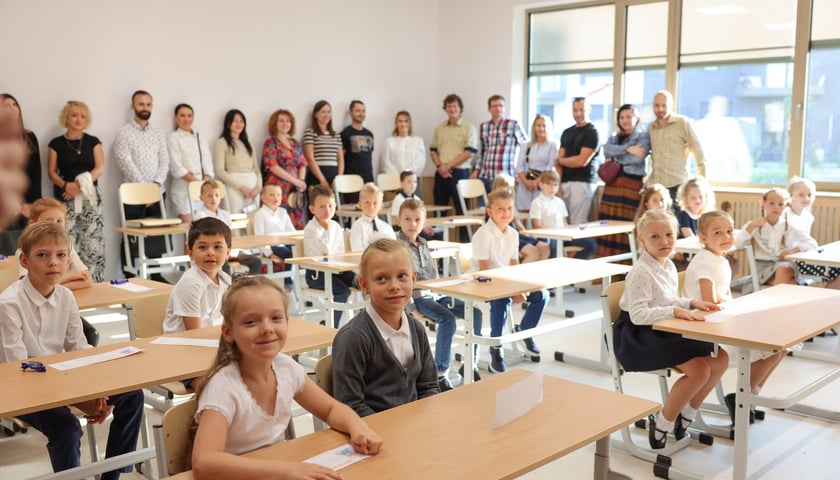 Inauguracja roku szkolnego 2024/2025 w ZSP nr 26 przy ul. Cynamonowej we Wrocławiu
