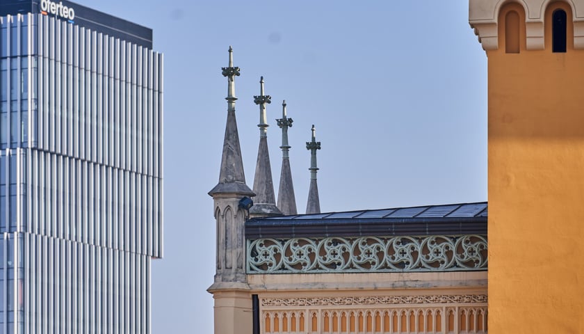 Stacja kolejowa z dworcem Wrocław Główny, marzec 2023