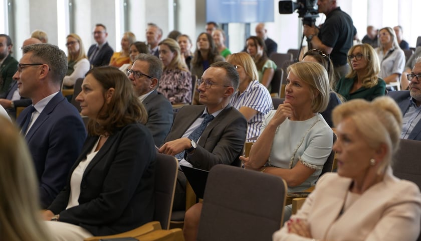Inaguracja kampanii przeciwko otyłości: Poznaj temat rosnącej wagi