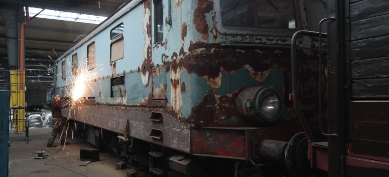 lokomotywa EP05-22