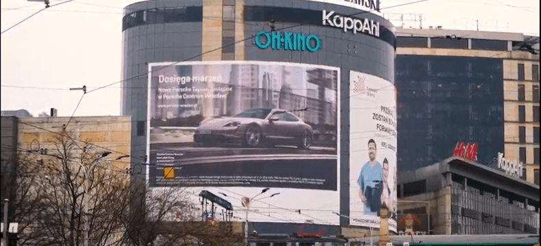 reklama zewnętrzna w miejskiej przestrzeni