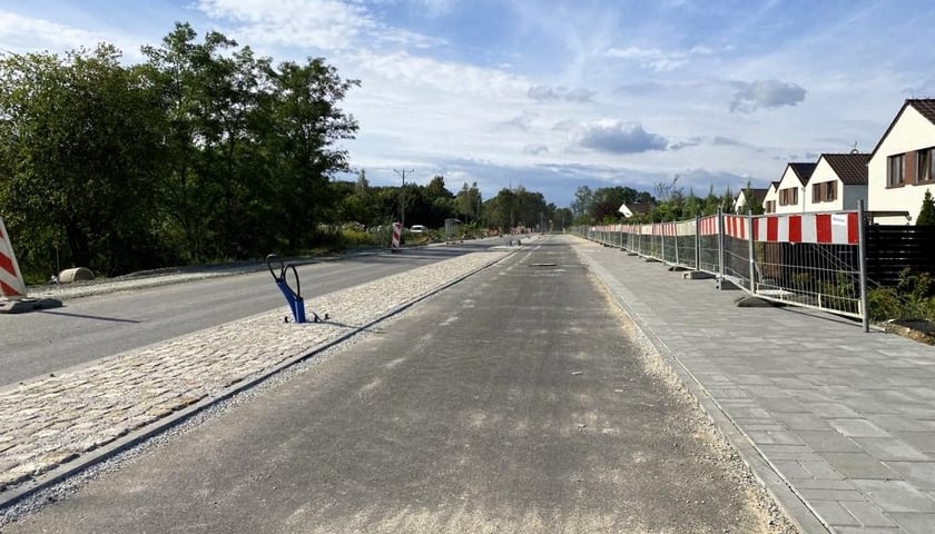 Ulica Wilkszyńska na Marszowicach podczas remontu