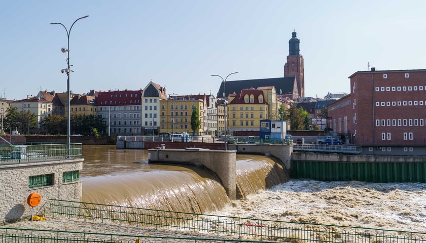 Widok na Odrę we Wrocławiu