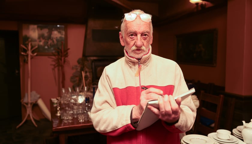 Zbigniew Kwiatek, właściciel pubu Cztery Pory Roku przy ulicy Mickiewicza