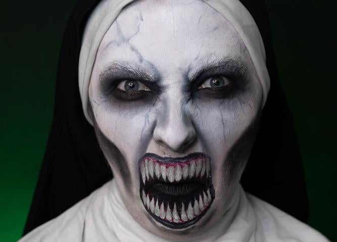 Na zdjęciu przykładowa Halloweenowa charakteryzacja wrocławianki Małgorzaty Lewandowskiej-Serkowskiej.