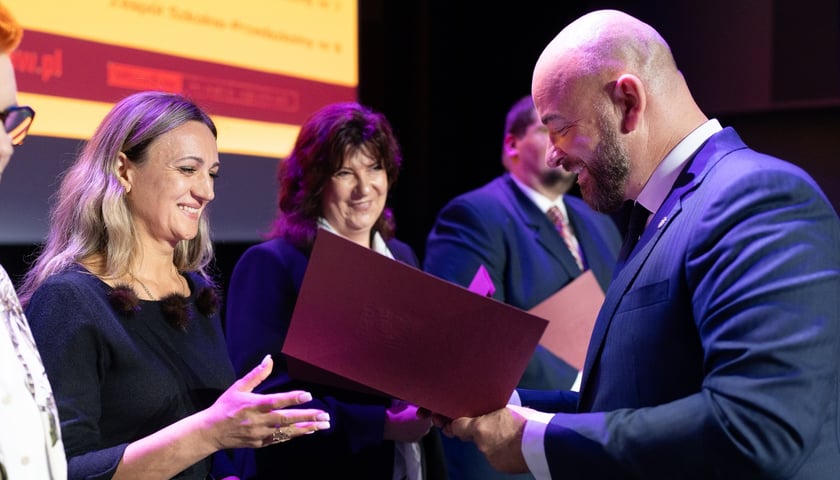 Wrocławski Dzień Edukacji Narodowej 2024. Wyróżnienia dla nauczycieli