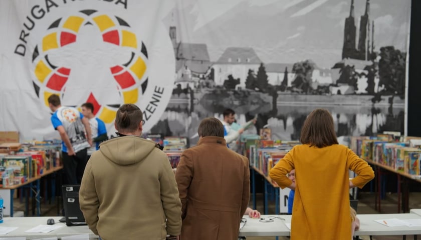 <p>Stoisko Stowarzyszenia Druga Runda podczas plansz&oacute;wkowego Games Fest w Czasoprzestrzeni. Zdjęcie ilustracyjne.</p>
