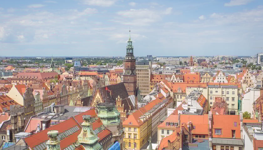 Widok z kościoła św. Elżbiety we Wrocławiu.
