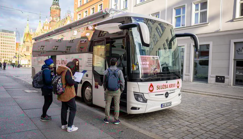 Krwiobus przy ulicy Oławskiej, 18.10.2024