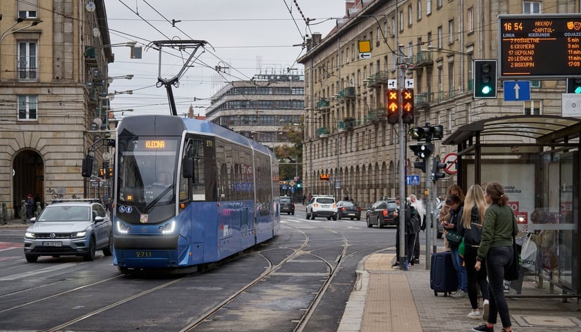 Przystanek Arkady Capitol, zdjęcie ilustracyjne
