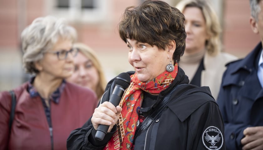 Prezentacja Architekta Miasta i Zespołu Architekta Miasta. Prof. dr hab. inż. arch. Barbara Gronostajska – dziekan Wydziału Architektury Politechniki Wrocławskiej